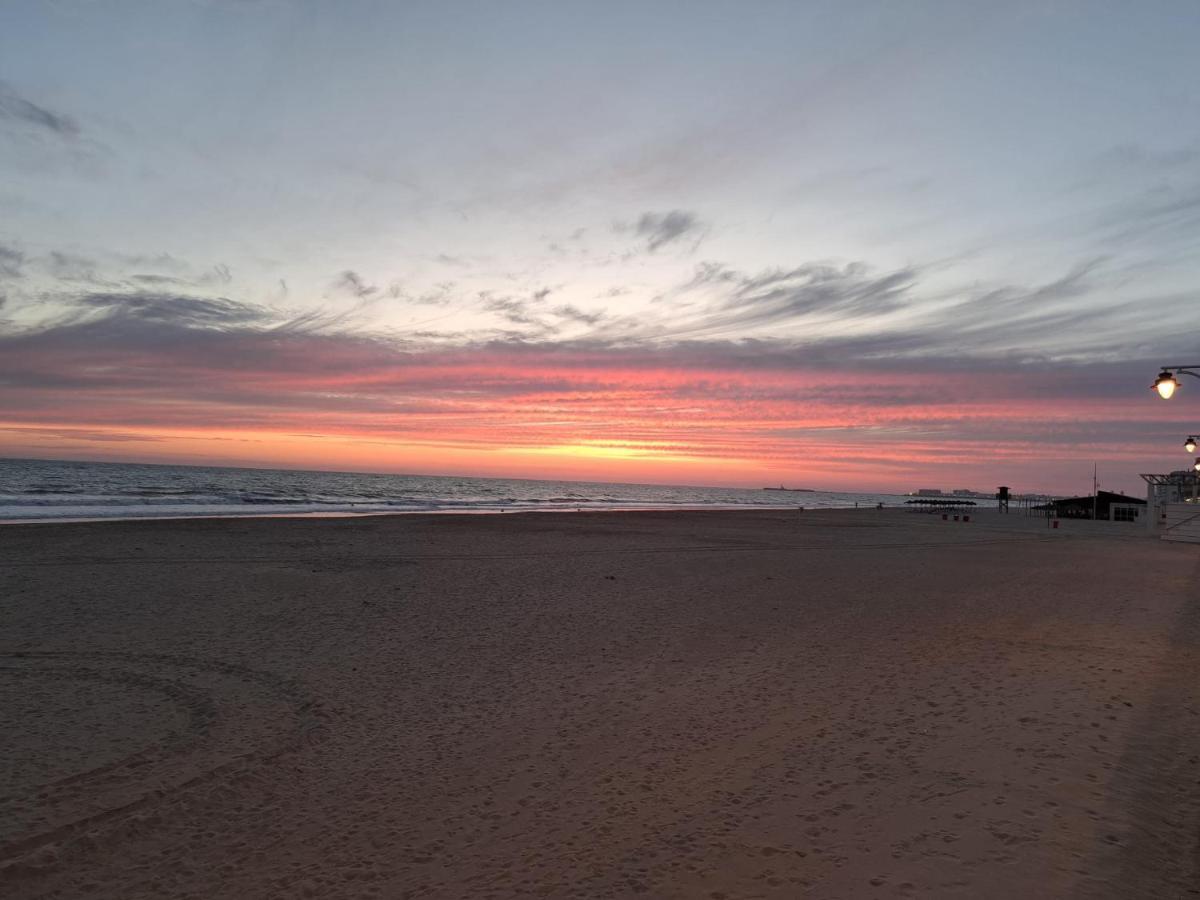 Maritimo28 Appartement Cádiz Buitenkant foto